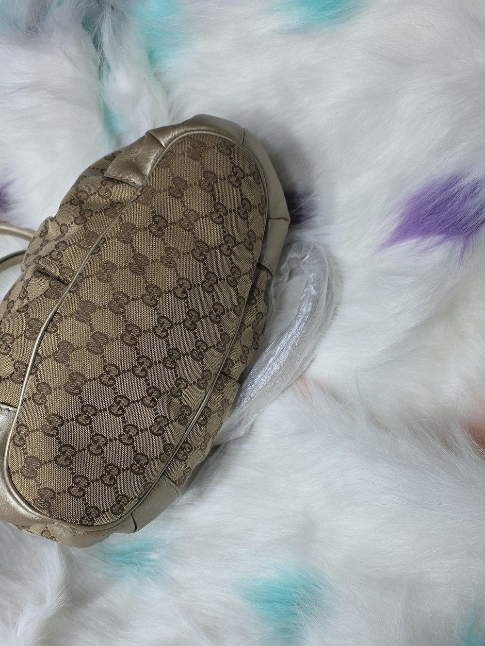 Authentic Gucci Brown Beige GG Canvas Shoulder Satchel with Gold Charm - Picture 8 of 8
